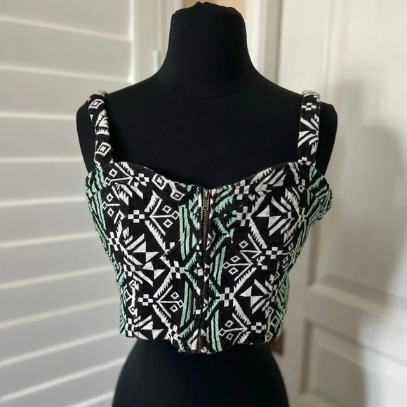 Staring at Stars x Urban Outfitters | Crop Zip Southwest Print Tank - Size L - Picture 1 of 5